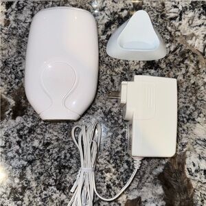 Iluminage Precise Touch Permanent Hair Reduction Device Charger Manual IPL